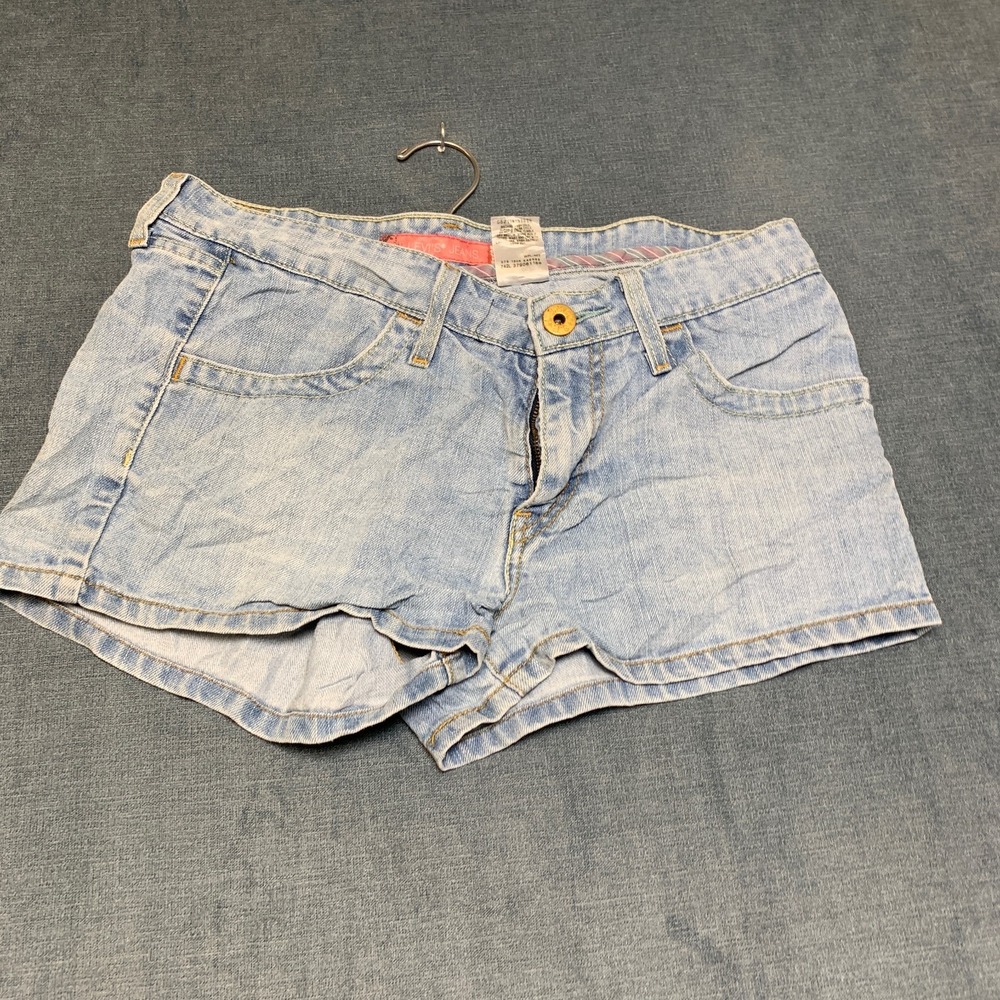 Y2K Levi's Jeans Denim Shorts Womens 11 Blue Cotton Stretch Light Wash